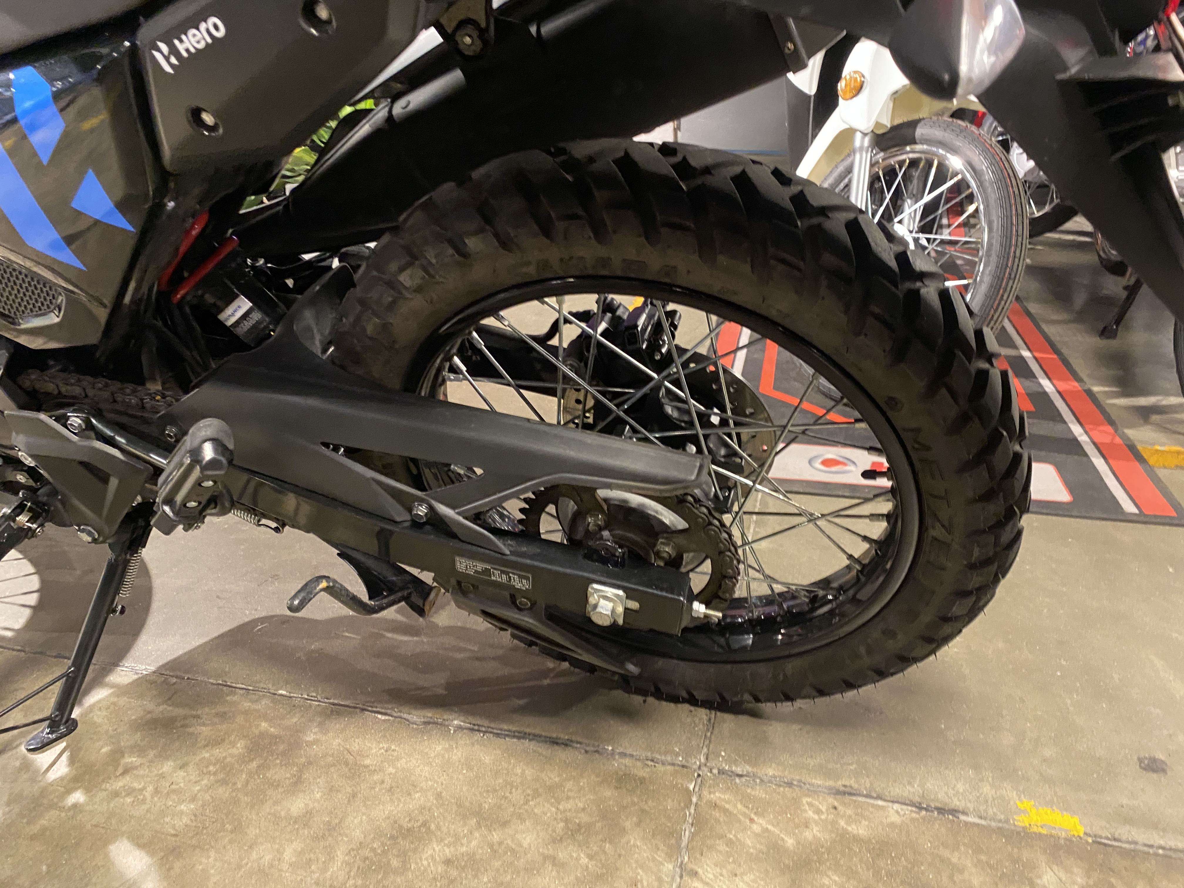 Moto Hero Xpulse 200 usado 2025 con 2400 km 1M